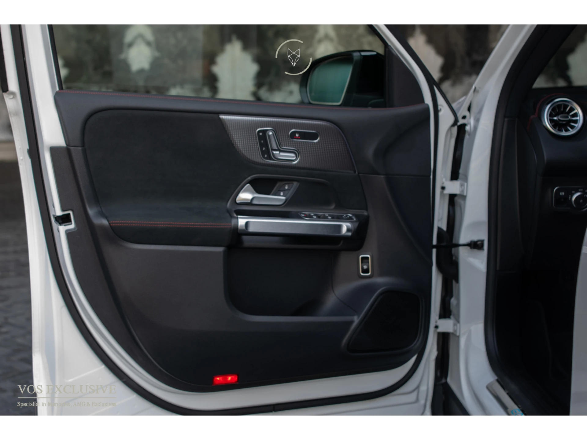 Mercedes-Benz EQB 7