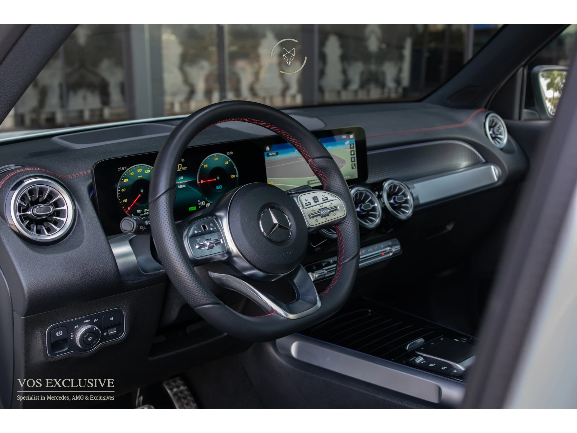 Mercedes-Benz EQB 10