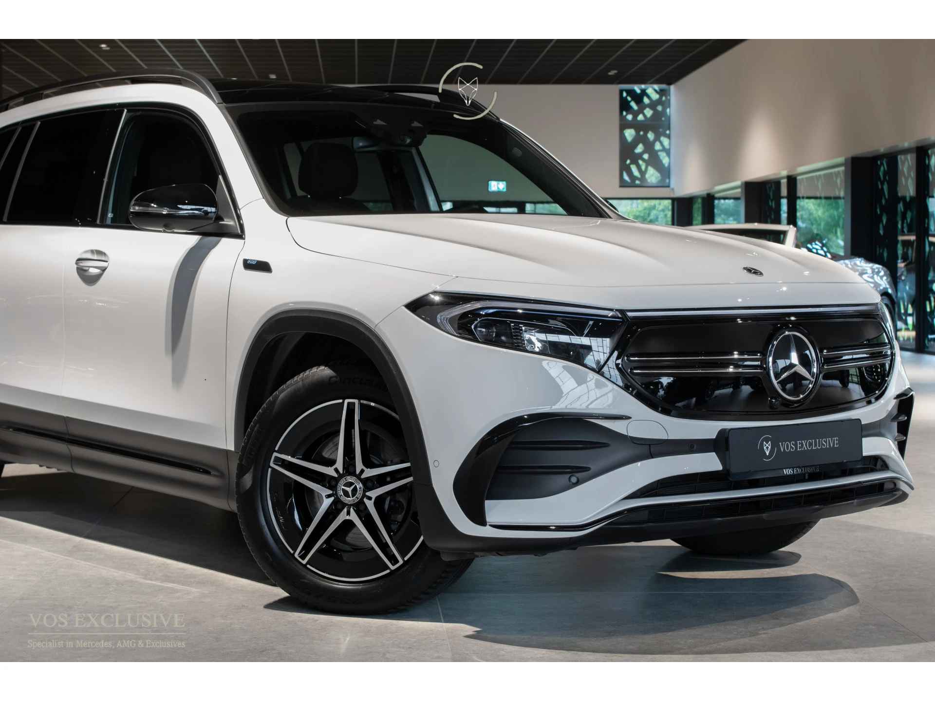 Mercedes-Benz EQB 62
