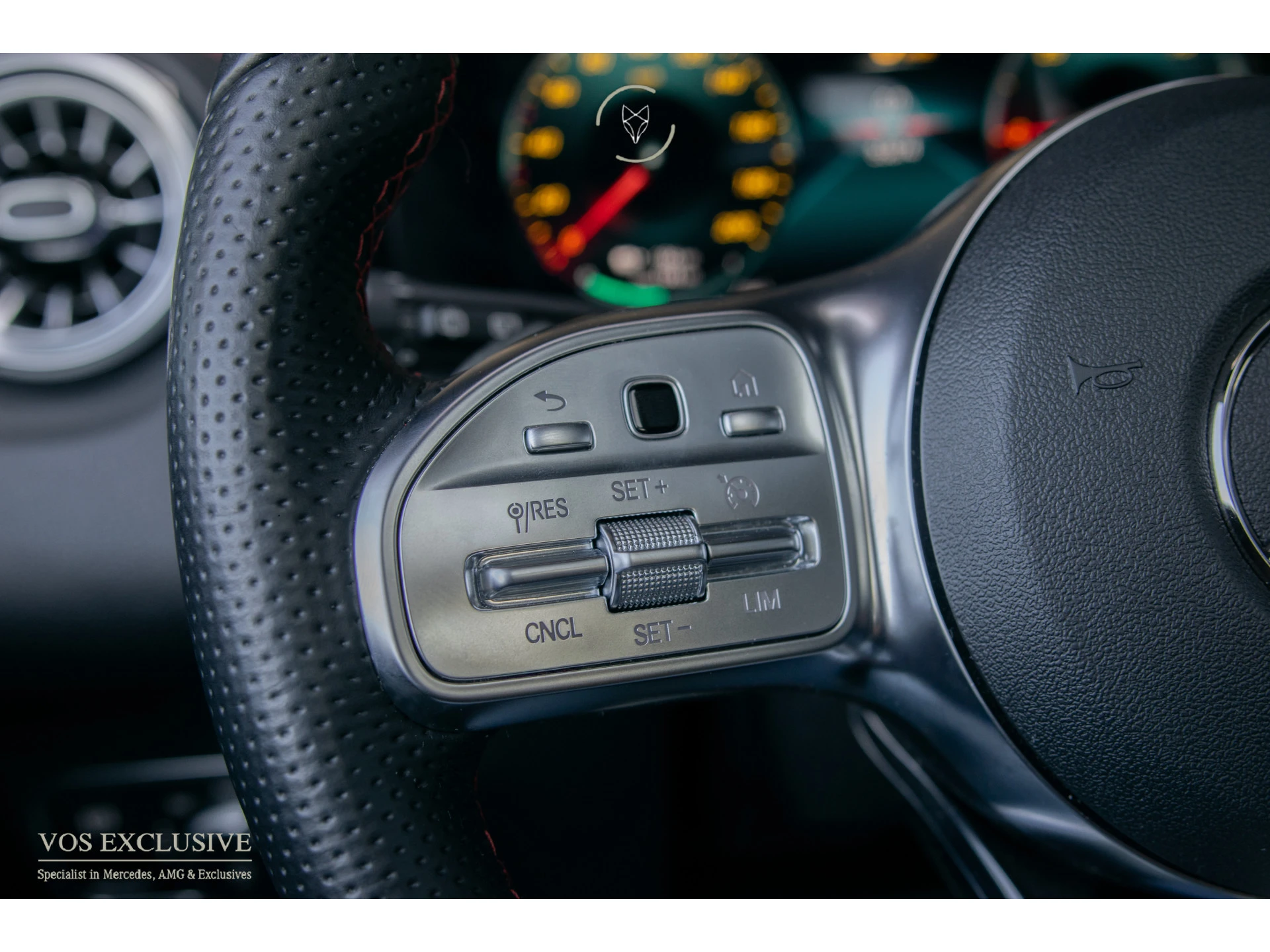 Mercedes-Benz EQB 17